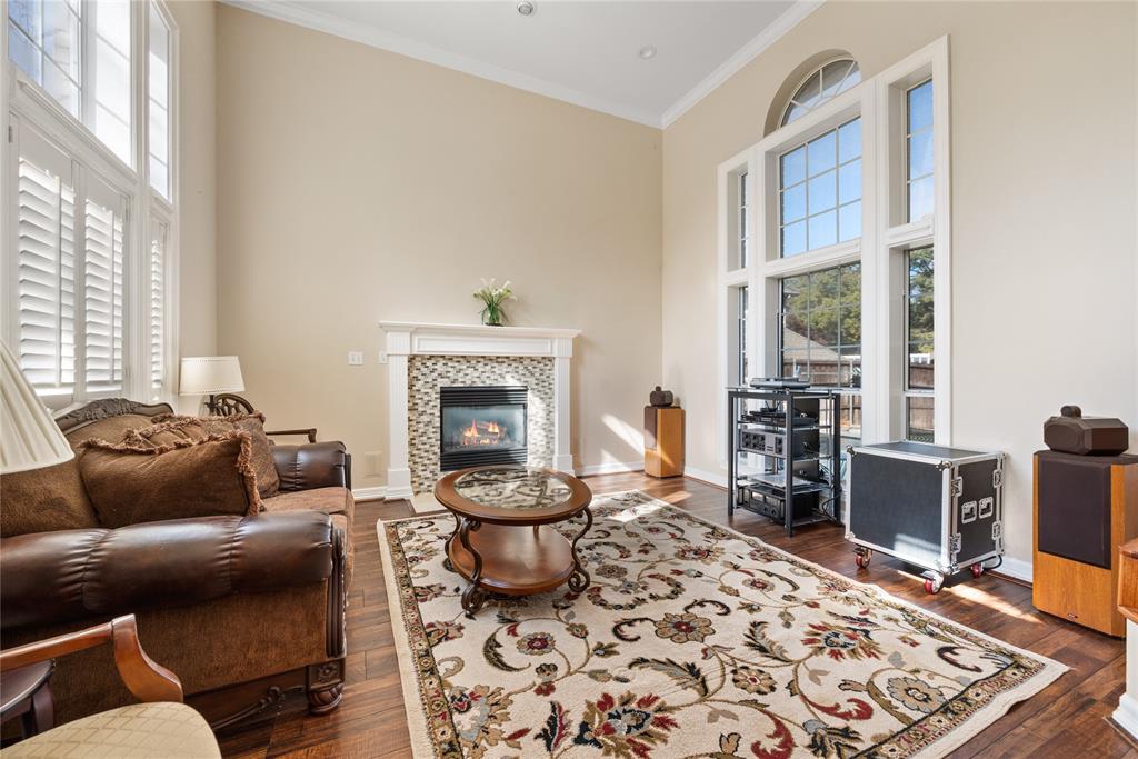 5519 Hunterwood Lane