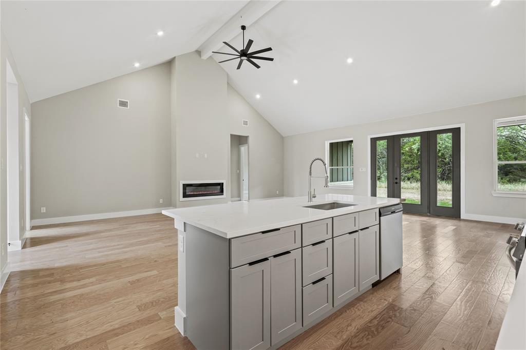 White Bluff #23 - Residential