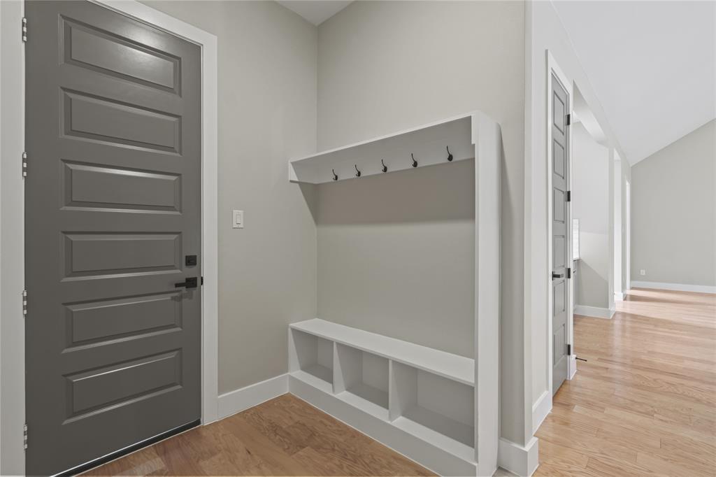 White Bluff #23 - Residential