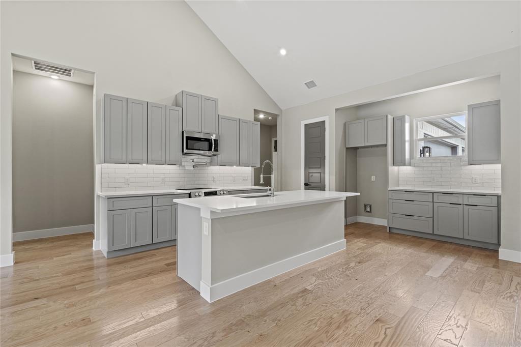 White Bluff #23 - Residential