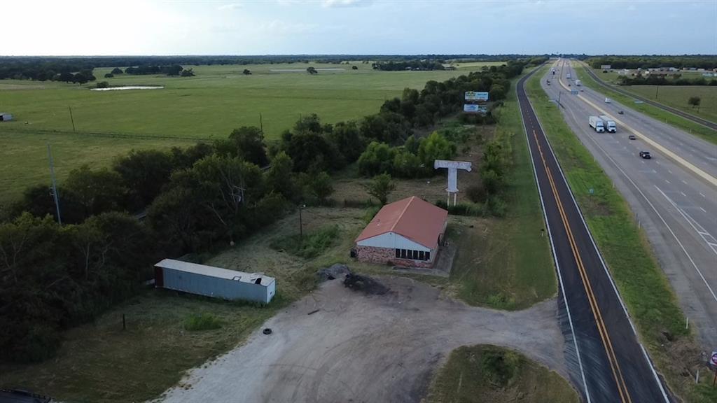 7002 S Interstate Highway 45 W