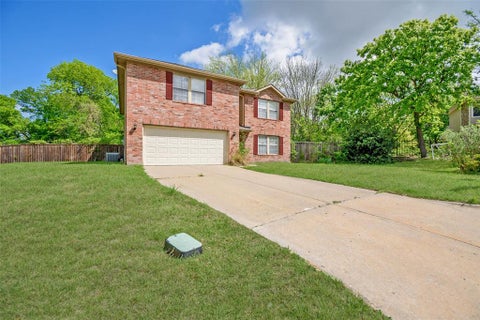 Photo of 1505 Timberline Court, Sherman, TX 75092 (MLS # 21387909)