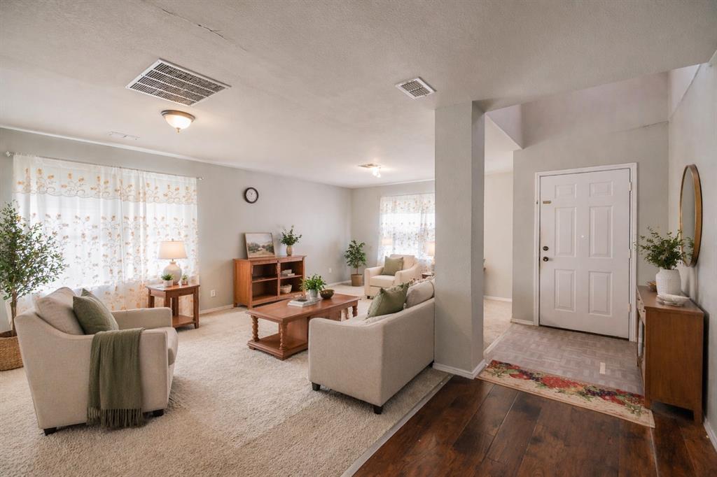 1505 Timberline Court