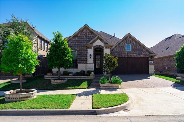 504 PINEVIEW DR, EULESS, TX 76039 - Image 07f9afdd8ec1c73f541eb2b45794aaef/1165475728