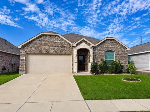 Photo of 5731 Barbaro Drive, Forney, TX 75126 (MLS # 21367941)