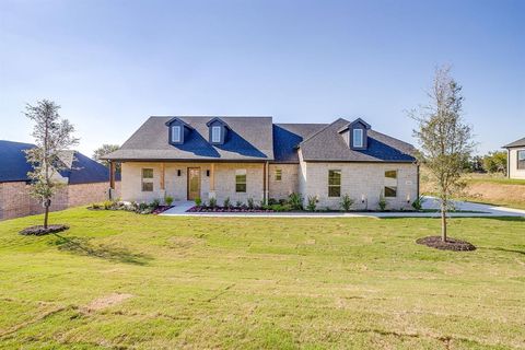 324 Slimp Bluff Azle TX 76020