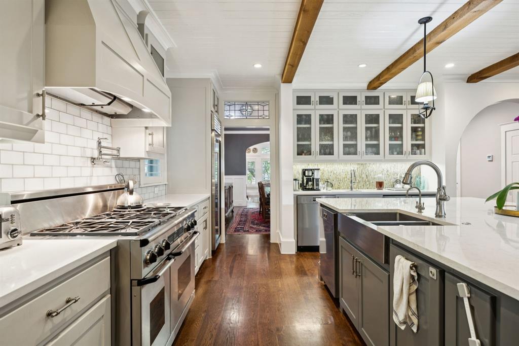 Caruth Hills 10 - Residential