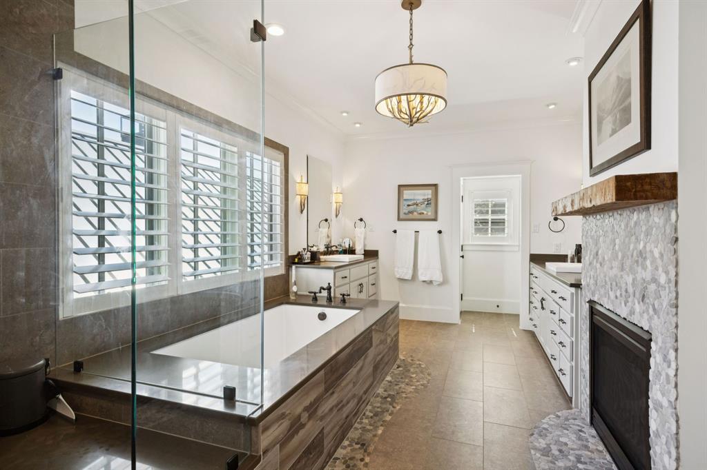 Caruth Hills 10 - Residential