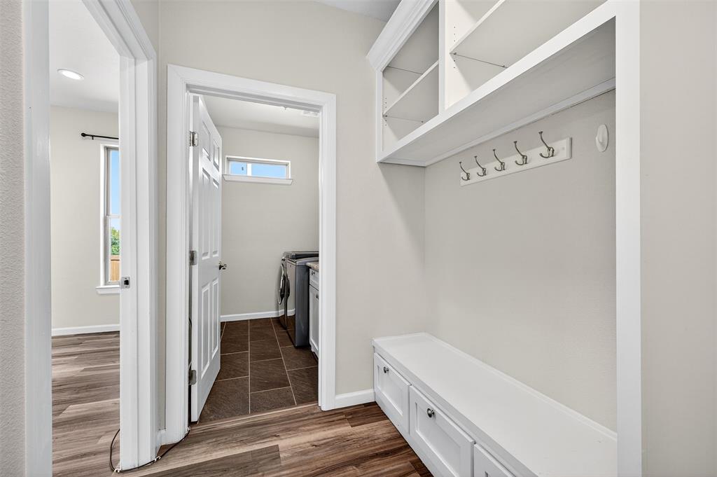 BROOKSTONE ESTATES ADDITION - Residential Lease