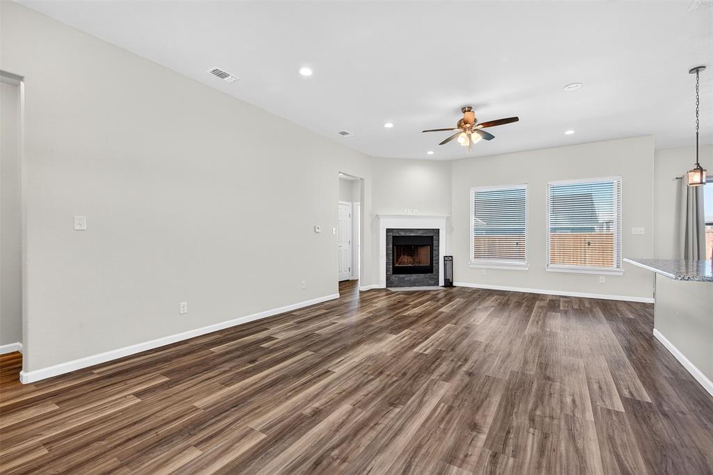 BROOKSTONE ESTATES ADDITION - Residential Lease