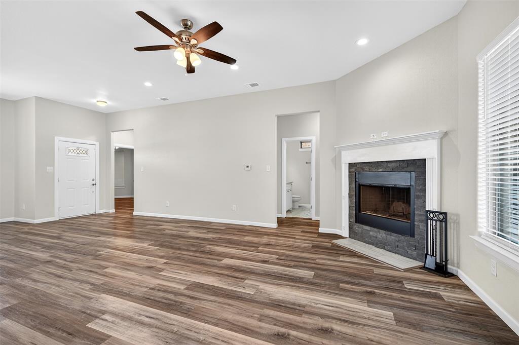 BROOKSTONE ESTATES ADDITION - Residential Lease