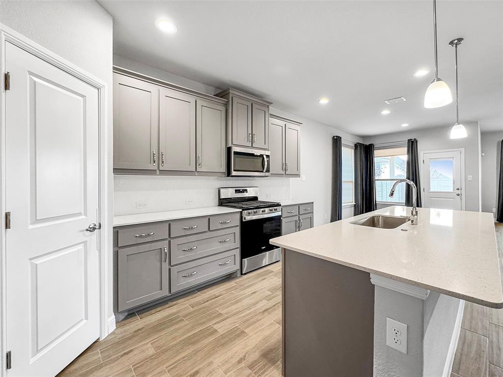 1509 Millerbird Way