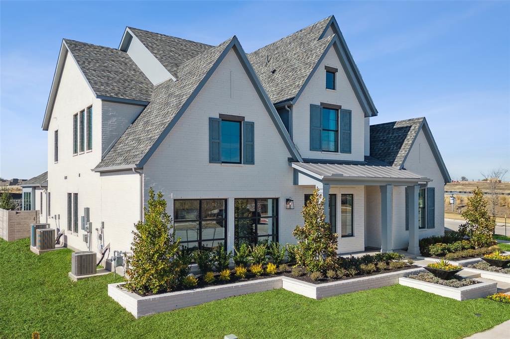 2321 Lacebark Lane