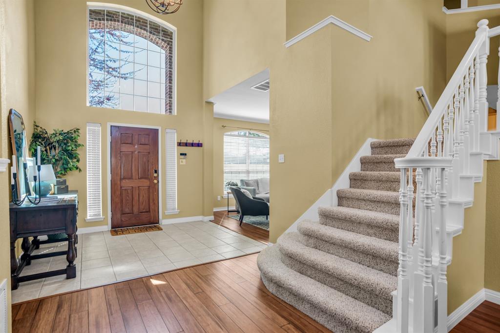 2909 Oakland Hills Drive