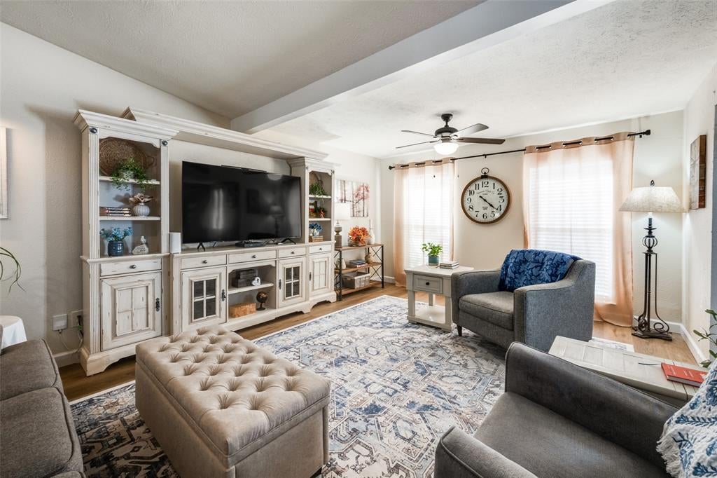 7232 Whitewood Drive