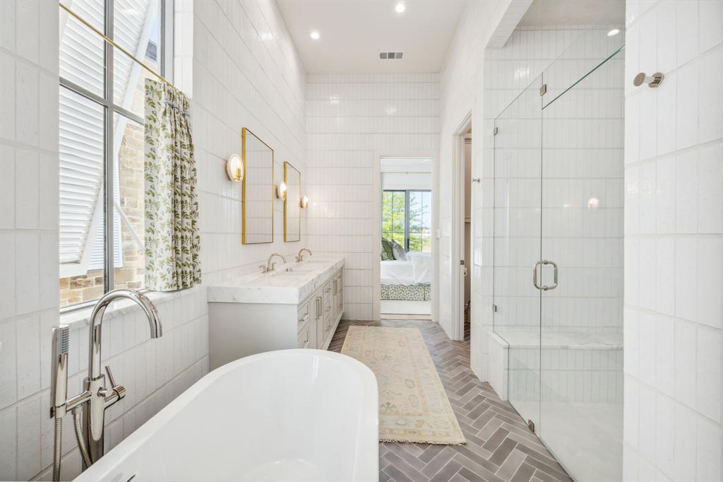 Long Cove - Residential