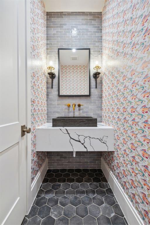 Long Cove - Residential