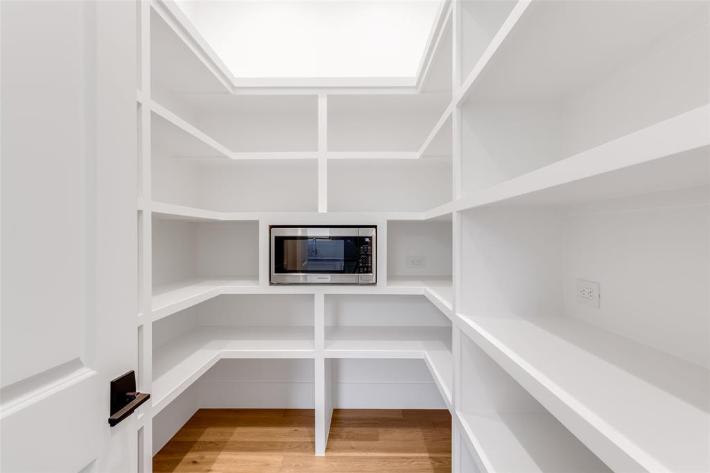 Marsh Lane 02 - Residential