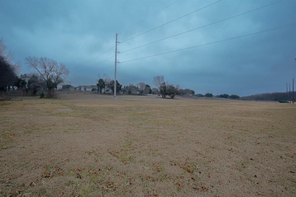 5220 Duck Creek Drive