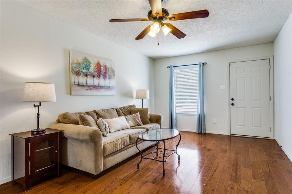 1305 Mohawk Drive