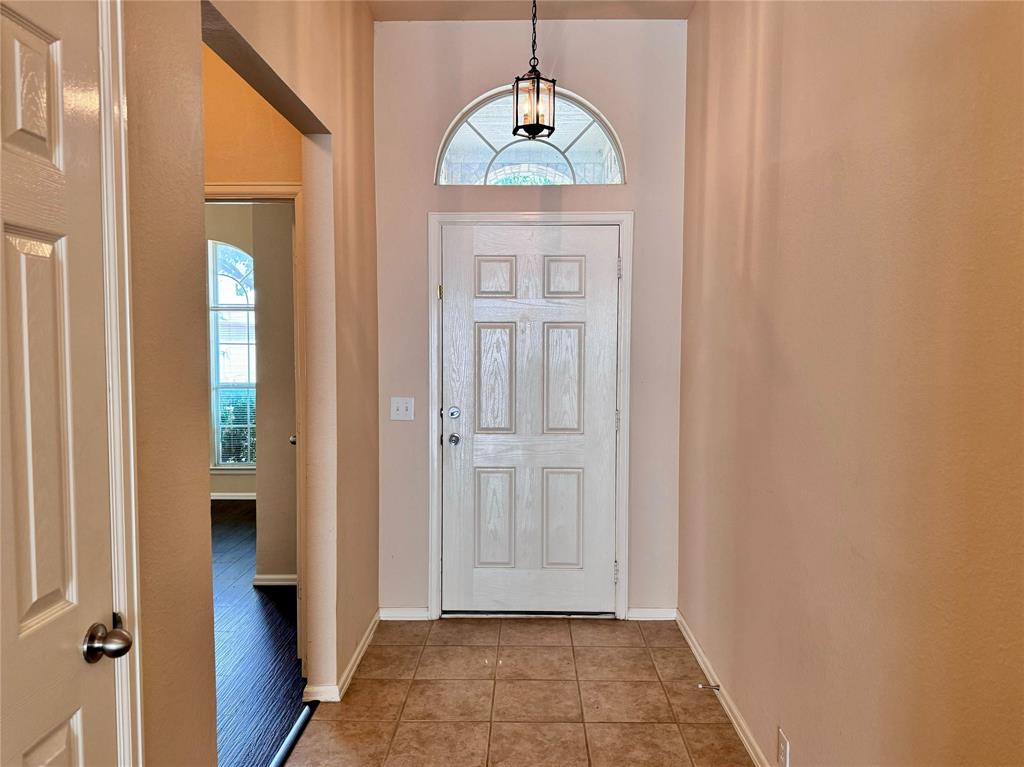 BEECHWOOD CREEKS - Residential Lease