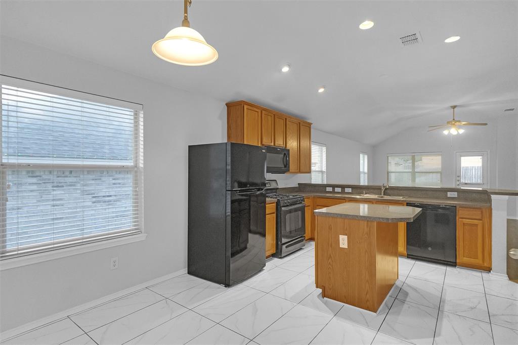 Vista West - Residential Lease