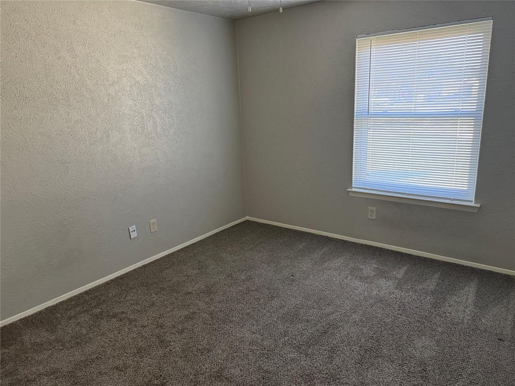 6604 Brookshire Trail