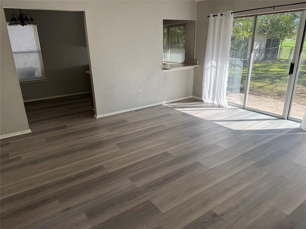 6604 Brookshire Trail