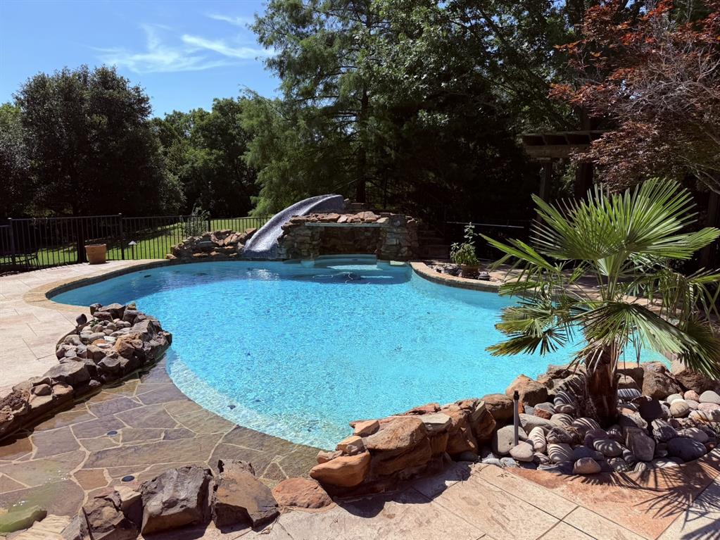 2408 Beachview Drive