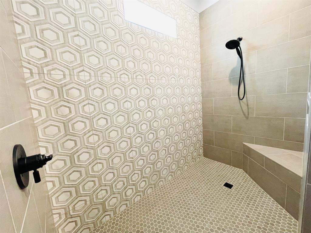 Lands End - Residential