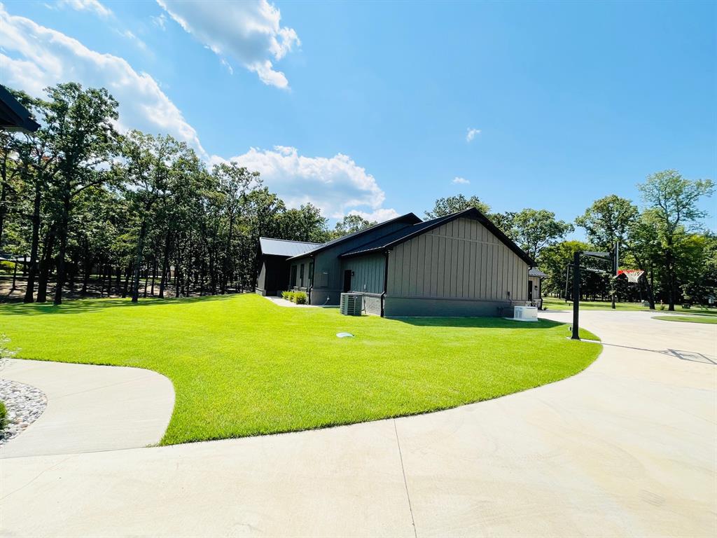 Lands End - Residential