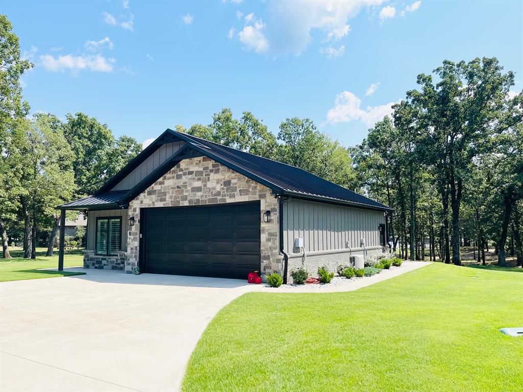 Lands End - Residential