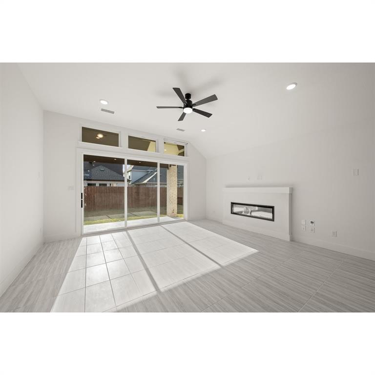 Llano Springs Classic Series - Residential