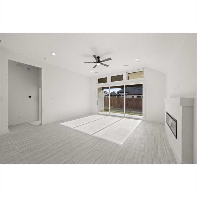 Llano Springs Classic Series - Residential