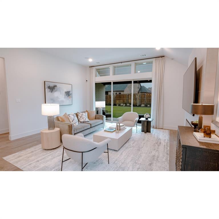 Llano Springs Classic Series - Residential