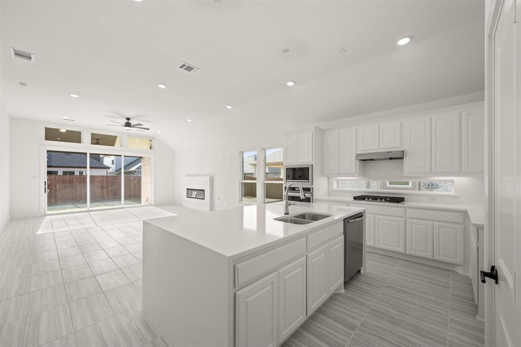 Llano Springs Classic Series - Residential