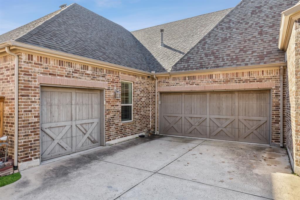 7621 Blackhall