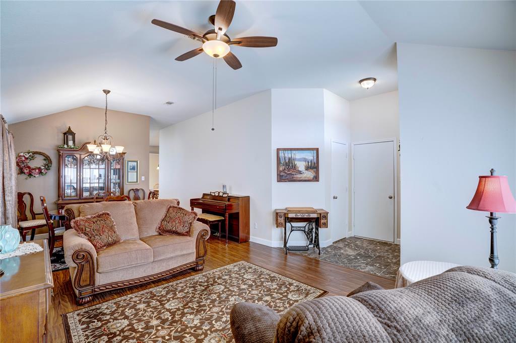 8729 Lake Meadows Lane