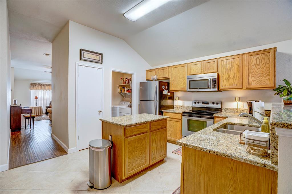 Lakes Of River Trails Add - Residential