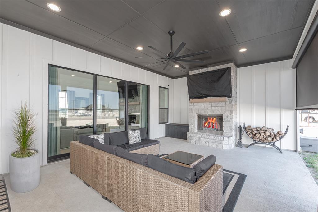 Kelly Ranch - Residential