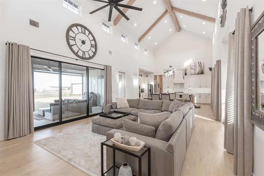 Kelly Ranch - Residential