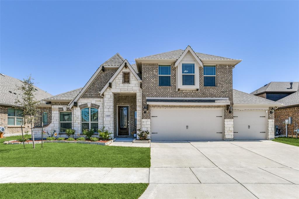 1809 Emerald Vista Boulevard