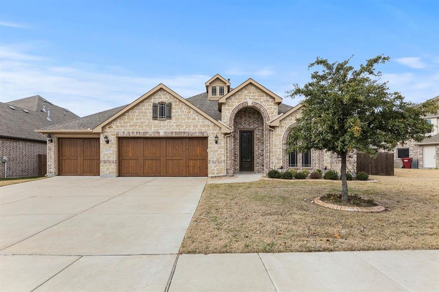 Better than new, beyond immaculate! This 4 bedroom 3 bath home will not disappoint. Located on the 9th tee box of Stone River Golf Course in Royse City ISD. Open floor plan with beautiful white quartz counter tops, island, gas cooktop, double ovens, oversized pantry, extra built in buffet for plenty of additional storage. Main Living features beautiful wood beams, floor to ceiling stone fireplace with gas logs. Separate study with double glass doors for privacy. Oversized master with plenty of room for sitting area, large furniture or 2nd home office. Master bath features large shower with frameless glass, bench and decorator tile finishes, dual vanity, separate soaking tub and large walk in closet. 2 of the secondary bedrooms are located on the first floor with private hall bath, niche desk in hall, built in shelving in bedrooms. Under stairs storage 11 ft deep. Upstairs you’ll find a game room, with private guest quarters, private 3rd bathroom and game or linen closet. 3 car garage includes additional plugs added at construction. Gas water heater, gas heat, rain gutters, solar screens and sprinkler system to name just a few more extras. Patio has gas stub out for grill and is 17 x 9 perfect for early morning coffee or evenings relaxing overlooking golf course!  This floor plan will check all of the boxes and then some!