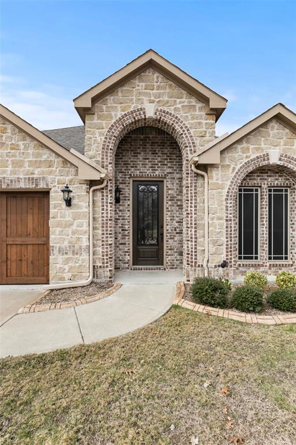 Photo of 2333 Llano Drive, Royse City, TX 75189 (MLS # 21137791)