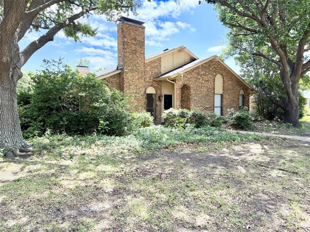1108 Bridle Drive