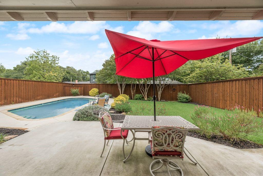 9620 Lynbrook Drive