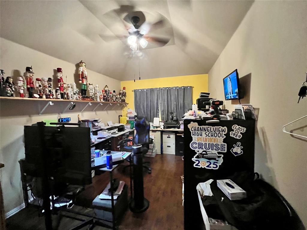 2413 Rivers Edge Drive