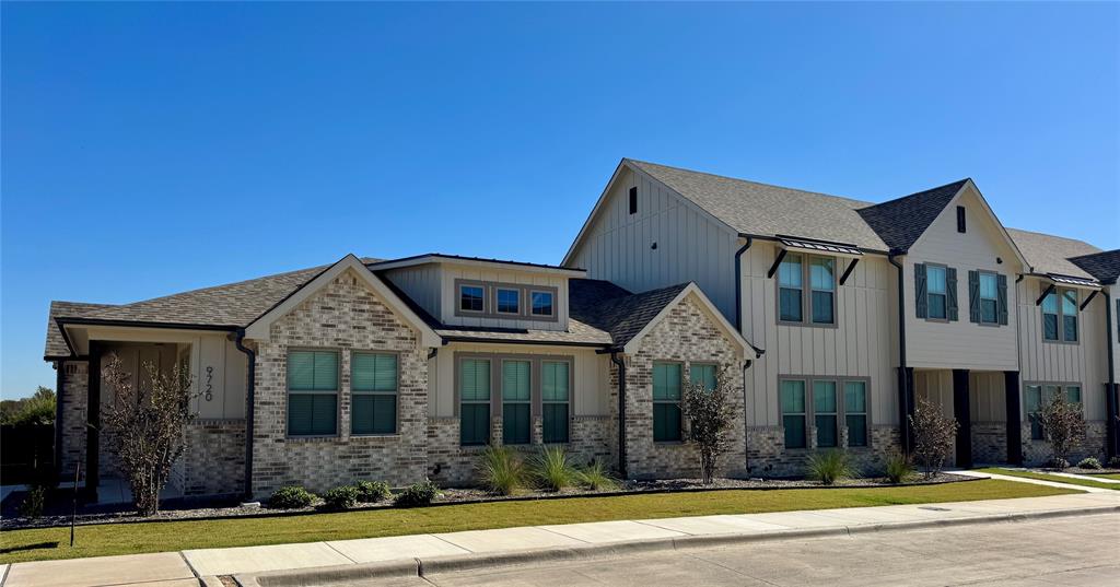 Lake Parc Village - Residential Lease