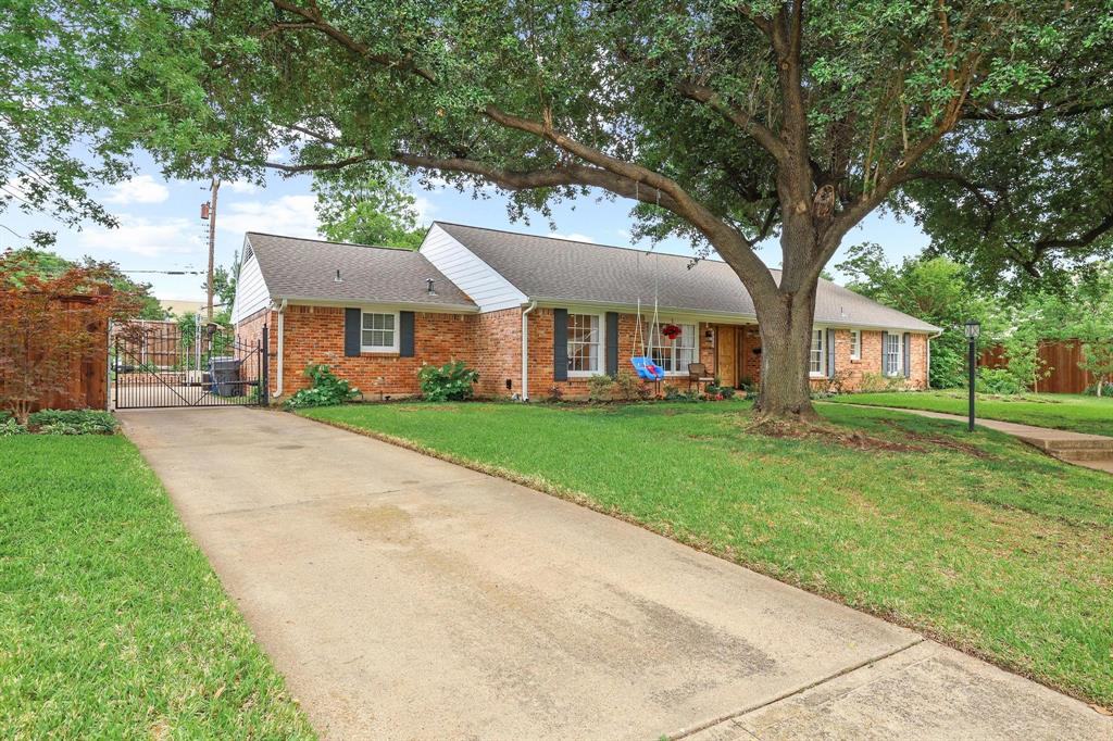 10106 Crestover Circle