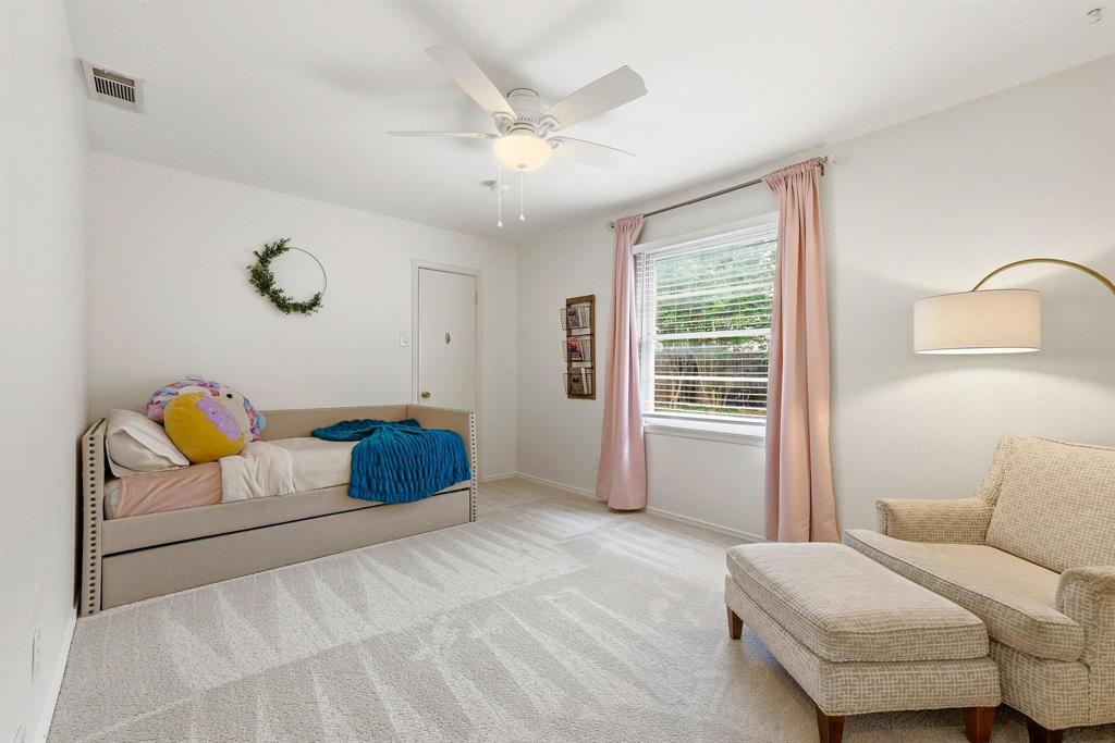 Walnut Hills Manor - Residential